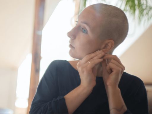 Cuidados com o cabelo após o tratamento de quimioterapia