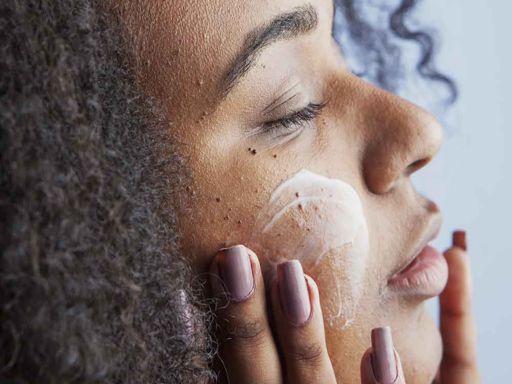 Melhores princípios ativos em hidratantes faciais - niacinamida - Creme Reparador Amilia® Repair TheraSkin®